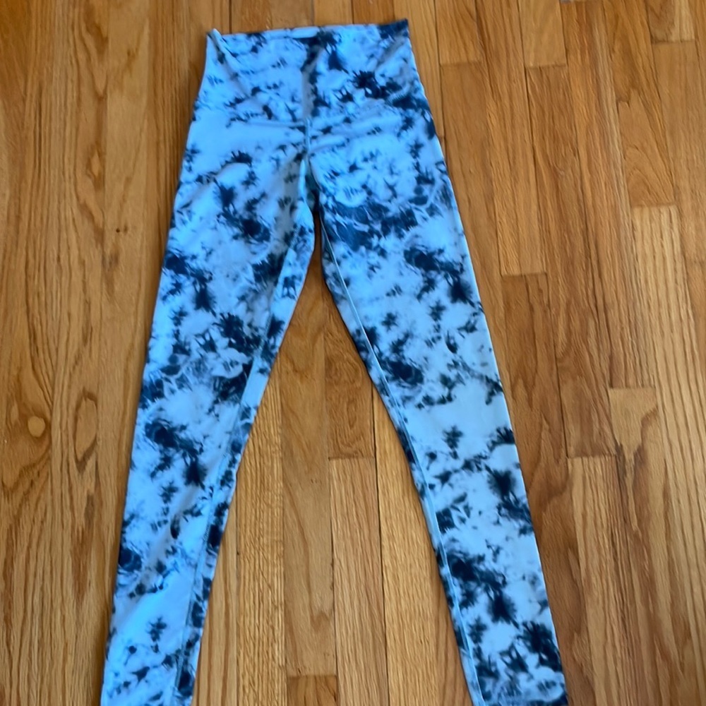 DYI Blue Tie Dye High Rise Yoga Pants‎ Leggings S read
